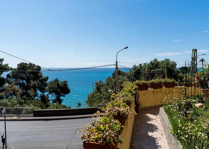 Casa Di Roberto By Interhome Apartamento Ospedaletti